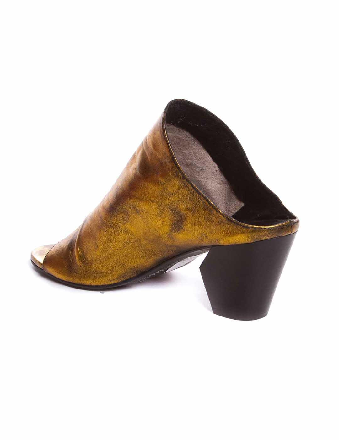 ZUECO BRUNO PREMI PIEL FRUNCIDA