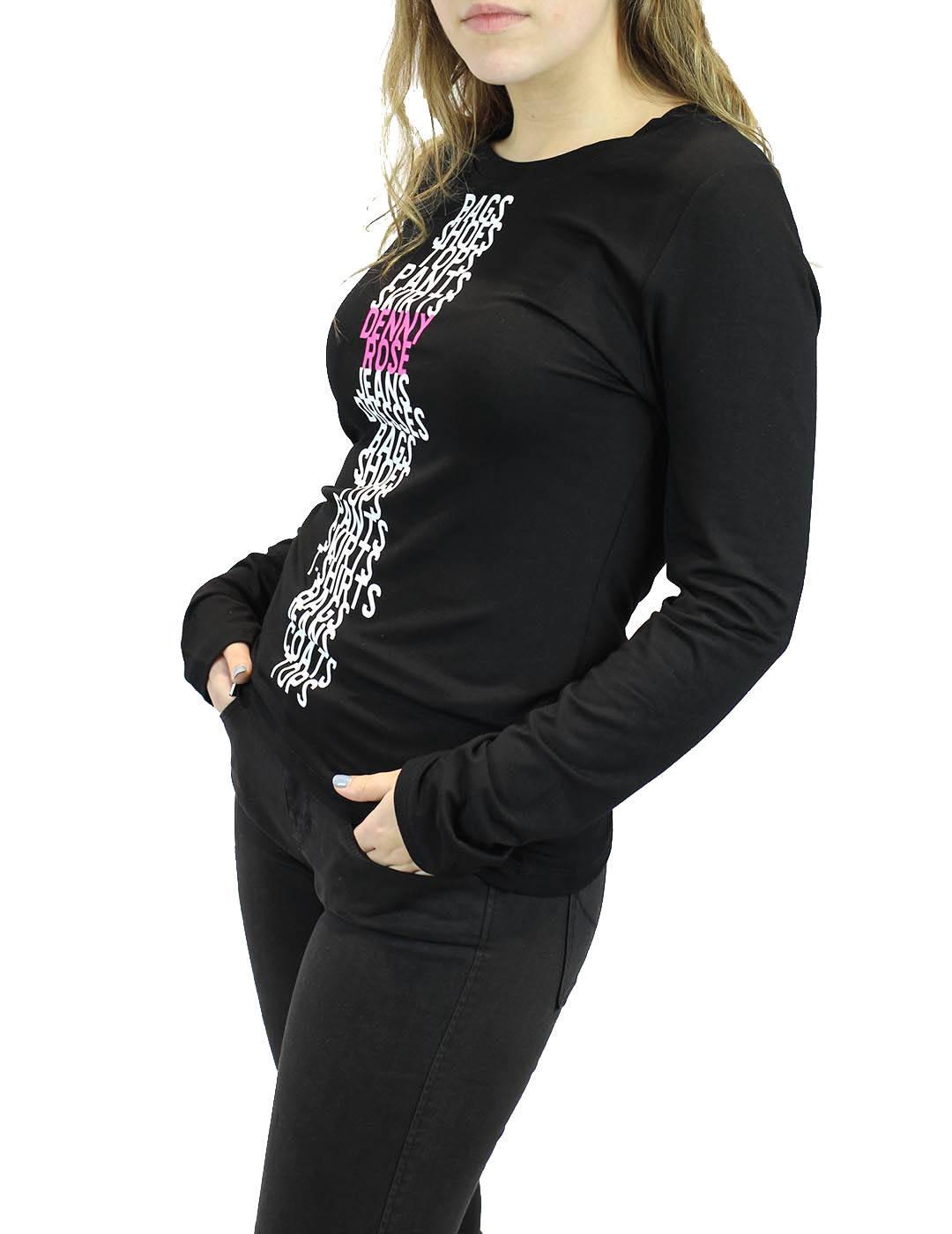 Camiseta Denny Rose Letras En Contraste Negro