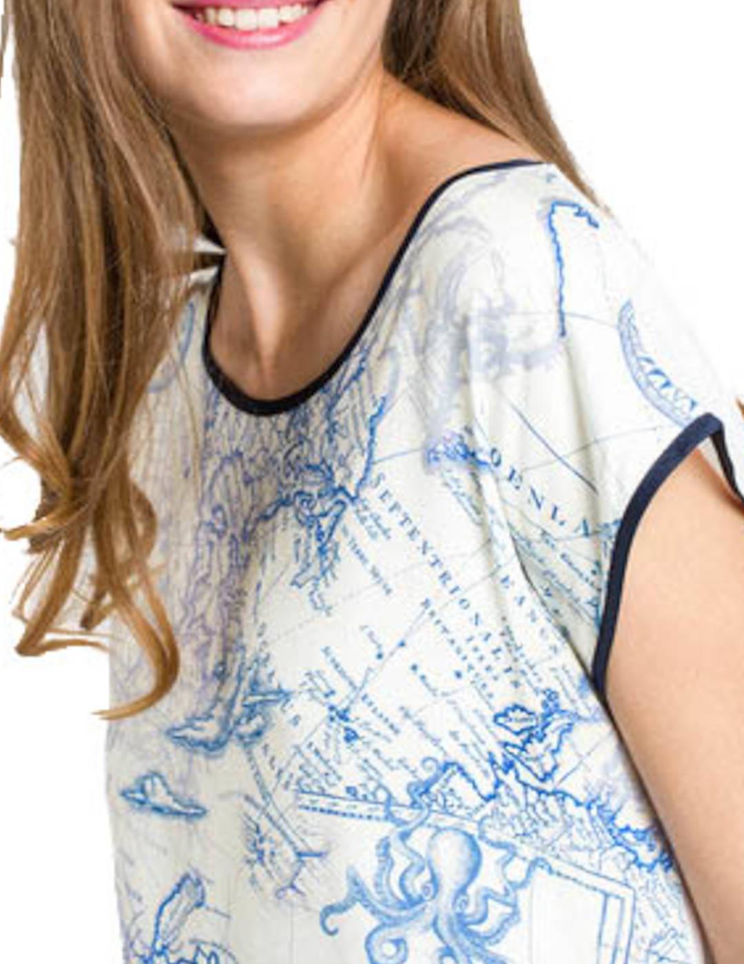 Camiseta Naf Naf Estampado Mapa