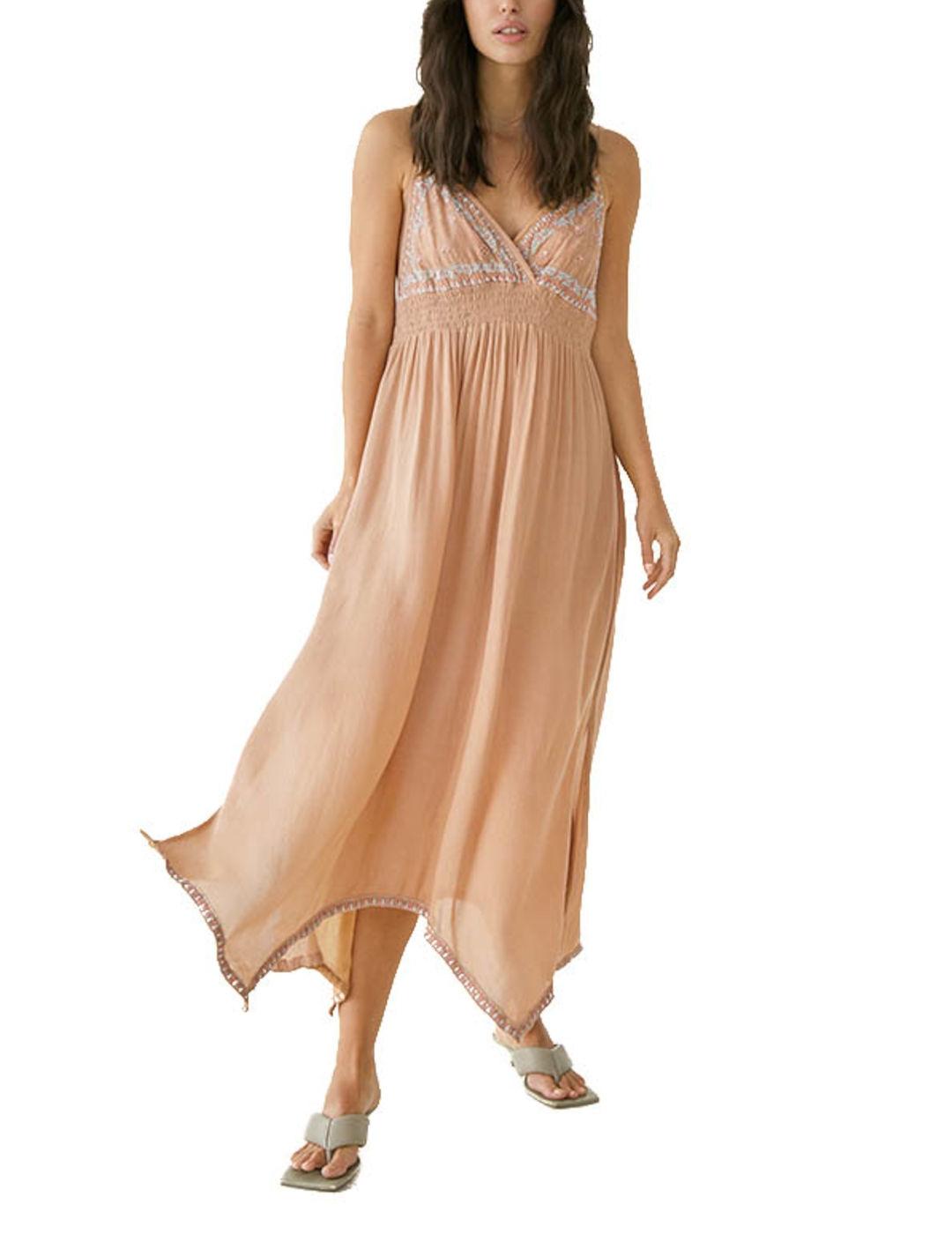 Vestido NKN Con Tirantes Y Bordados Gaben Tostado