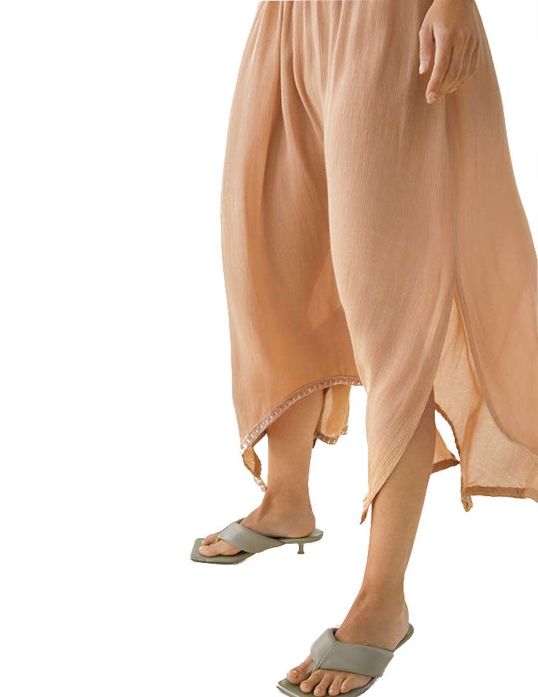 Vestido NKN Con Tirantes Y Bordados Gaben Tostado