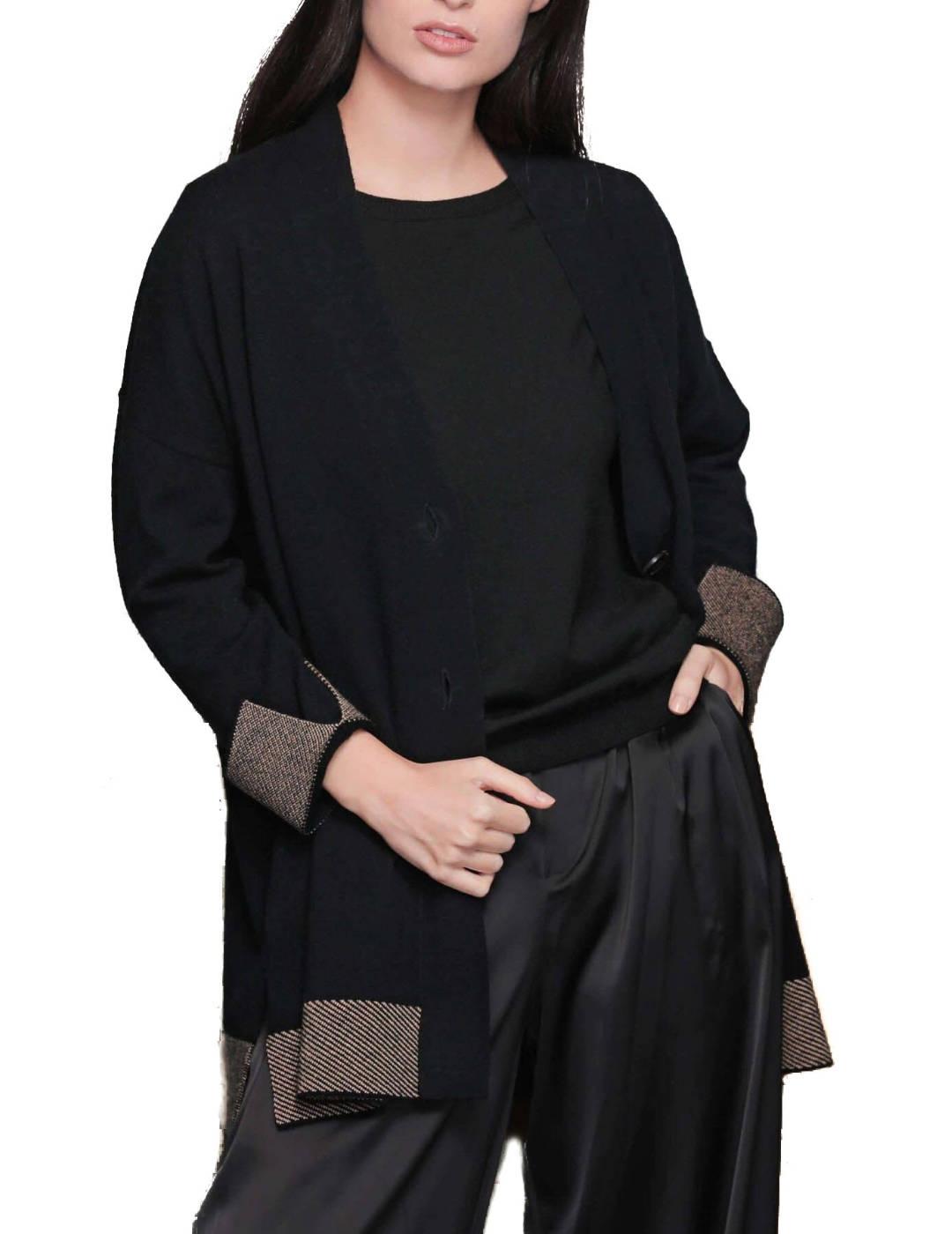 Chaqueta Quilisia Con Fantasía Negro