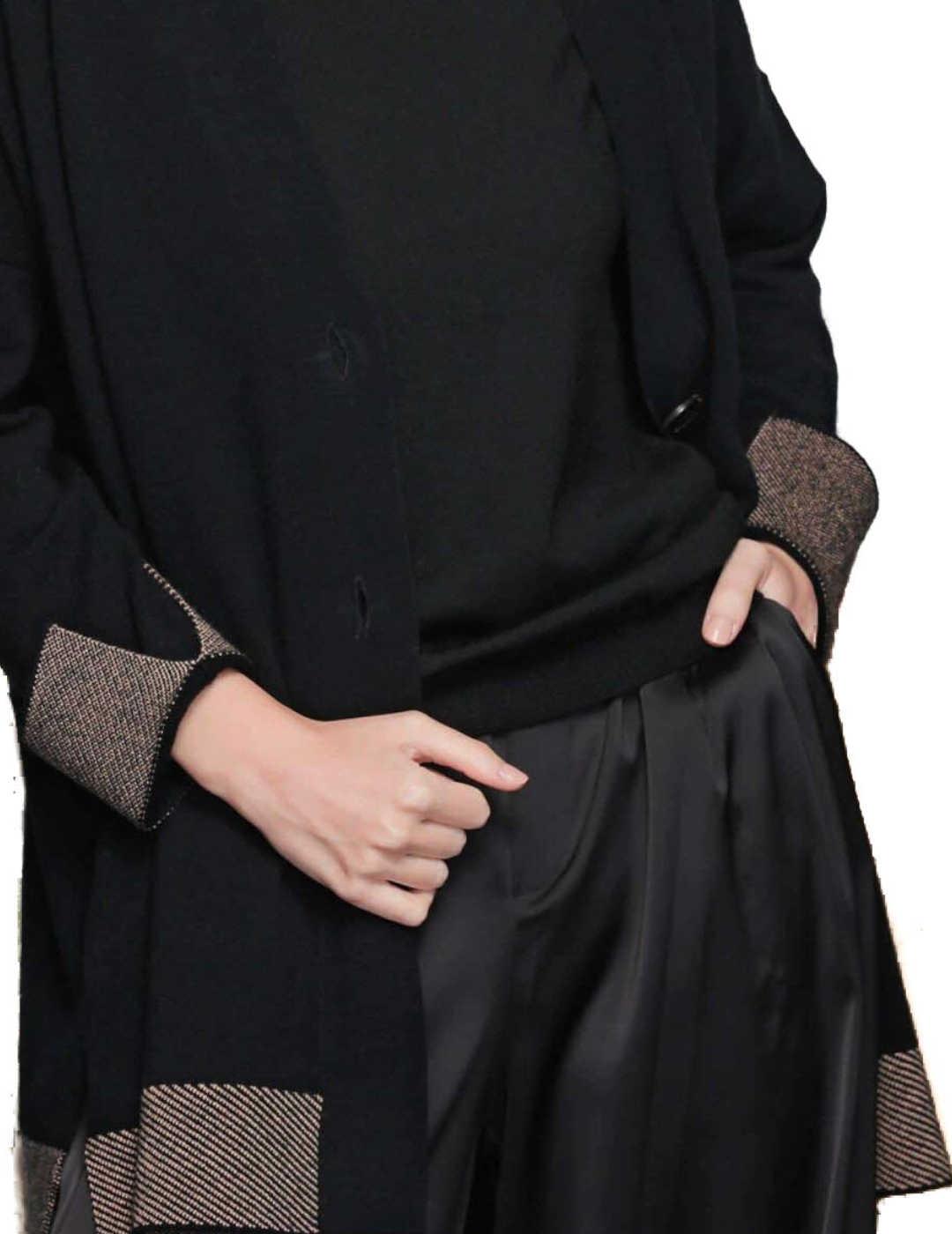 Chaqueta Quilisia Con Fantasía Negro