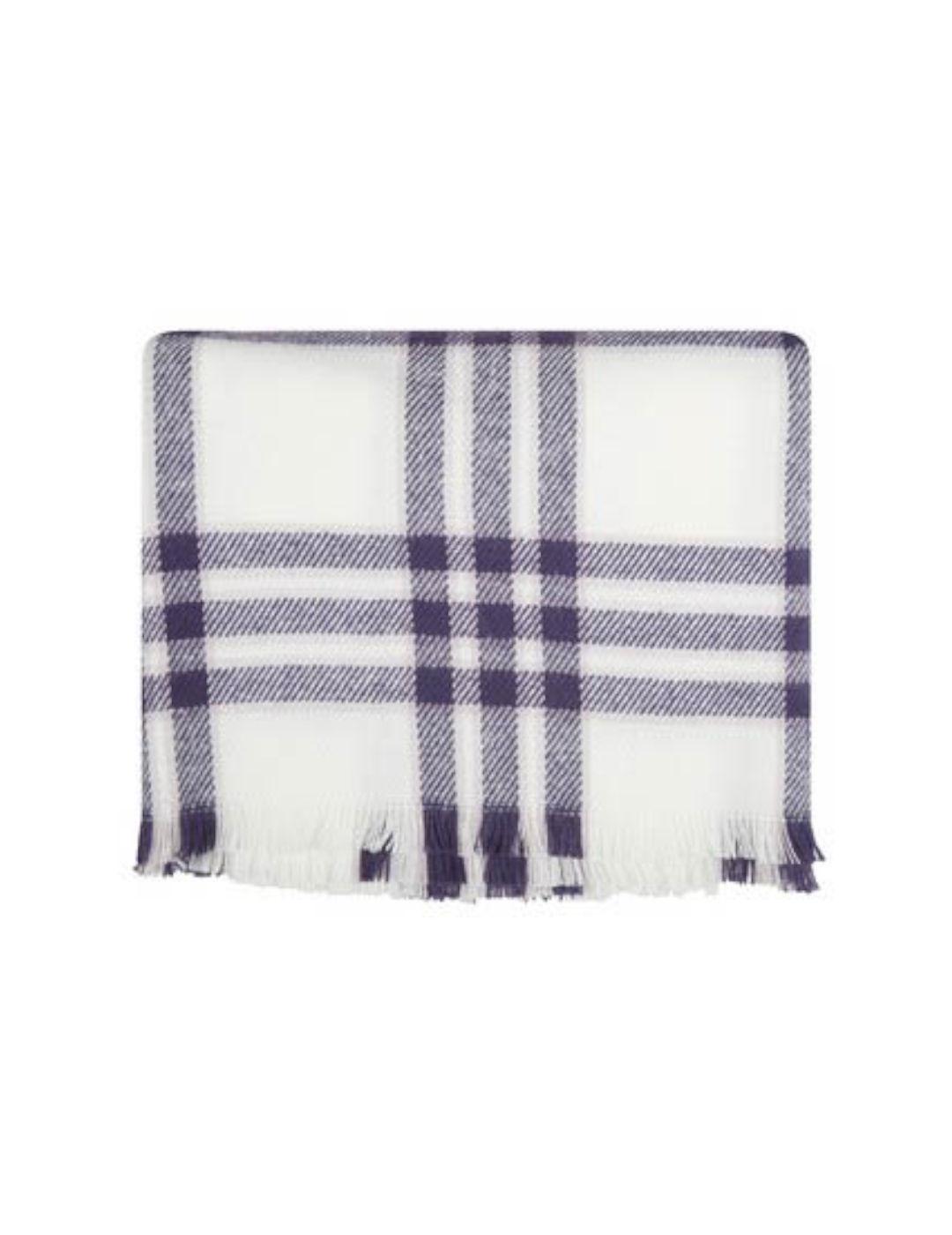 Bufanda Naf Naf Cuadros Lila