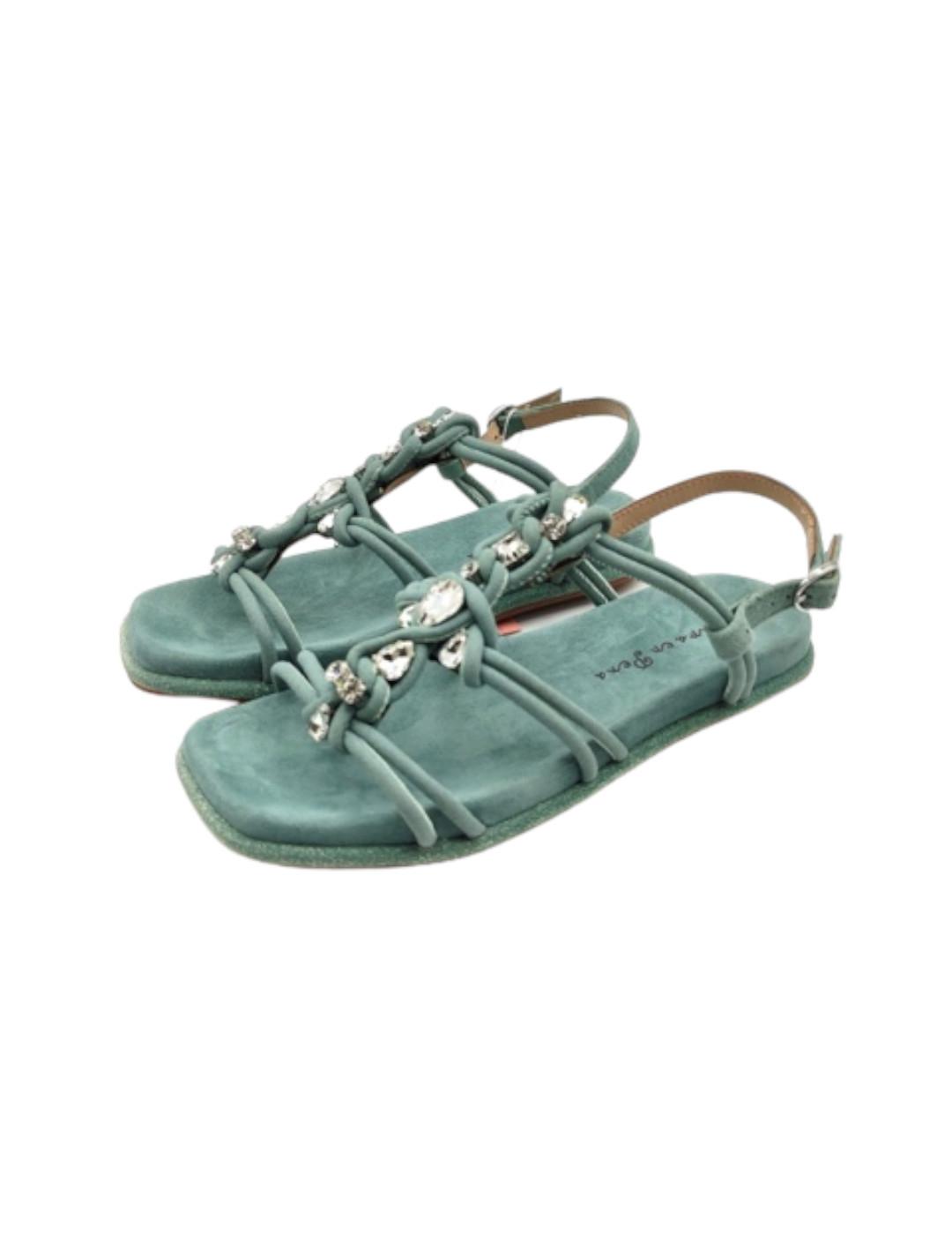 Sandalia Alma En Pena Plana Pedrería Verde
