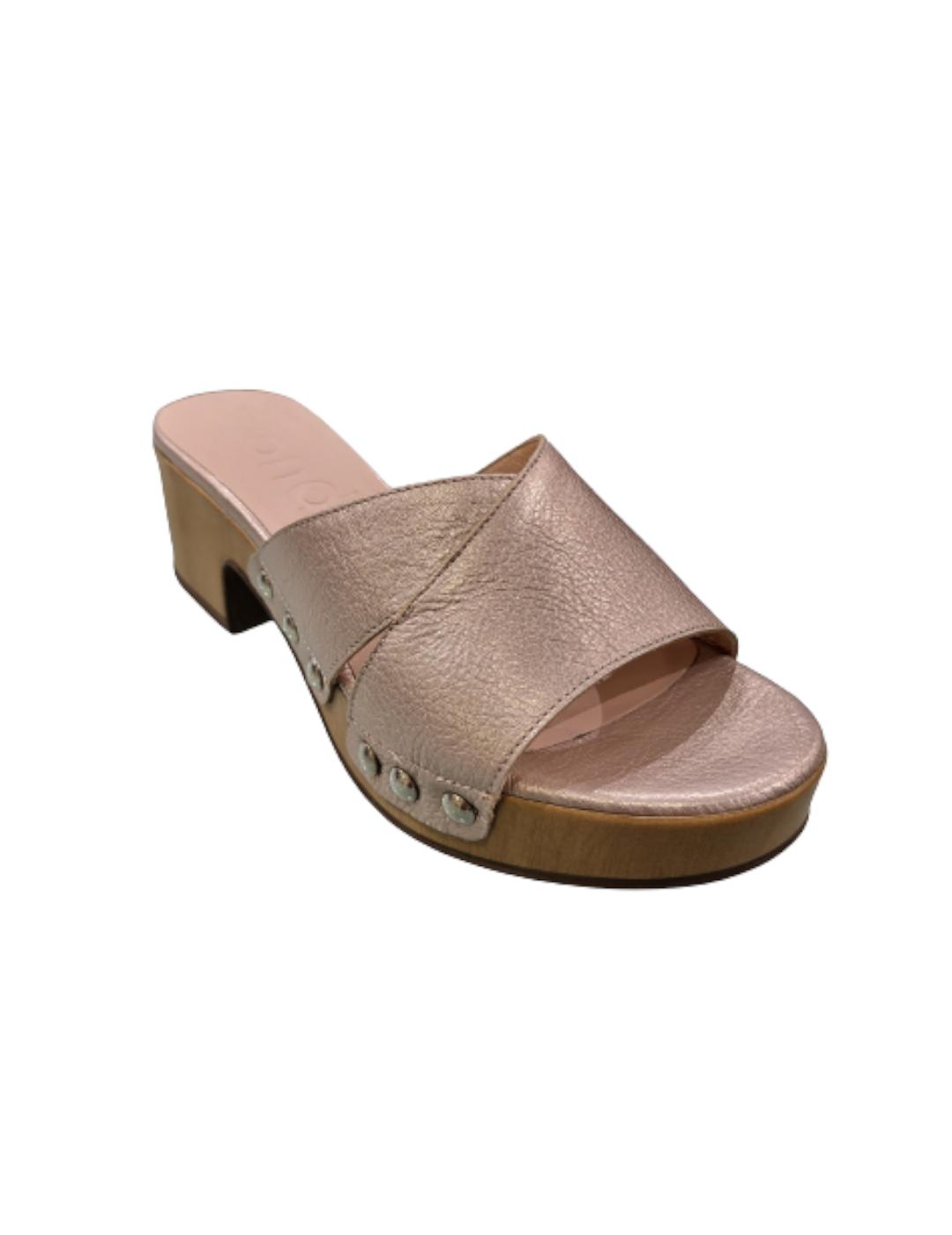 Sandalia Wonders Plataforma Dorado