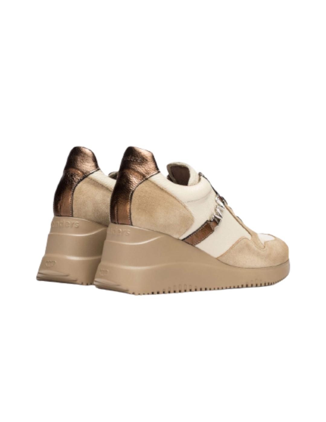 Deportivas Wonders Eva Beige