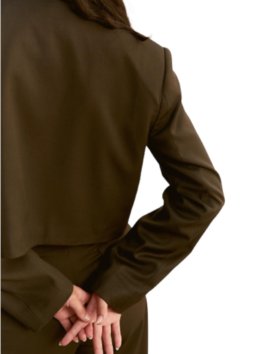 Chaqueta NTB Corta Jimena Marrón