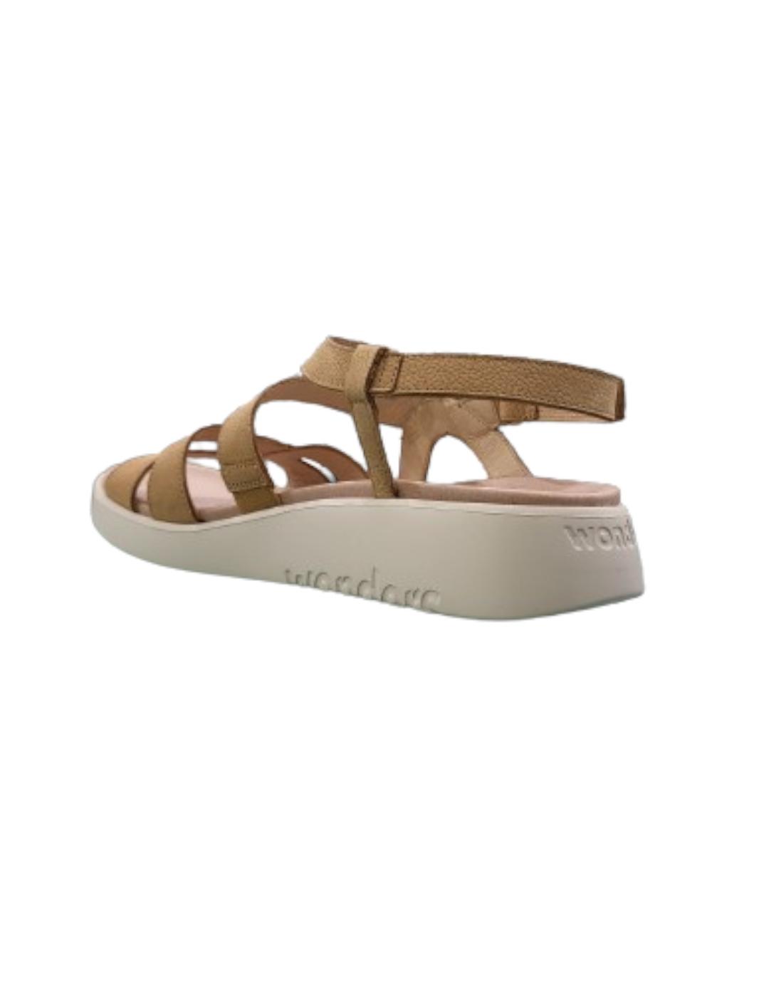 Sandalia Wonders Wave Beige