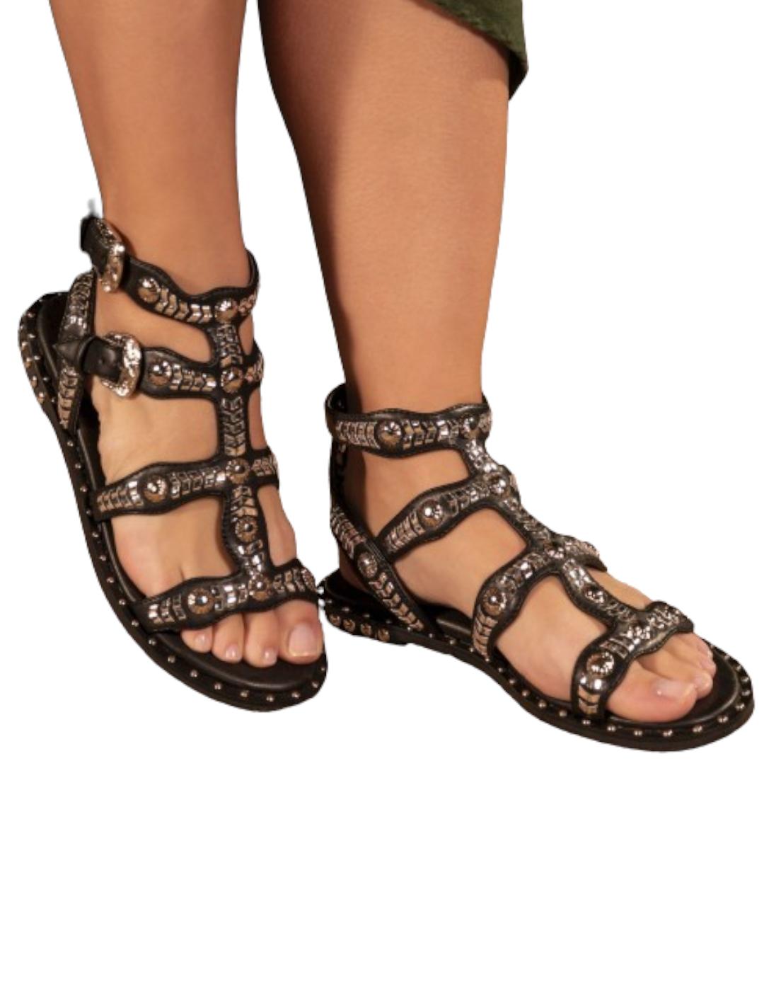 Sandalia Exe Tachuelas Negro