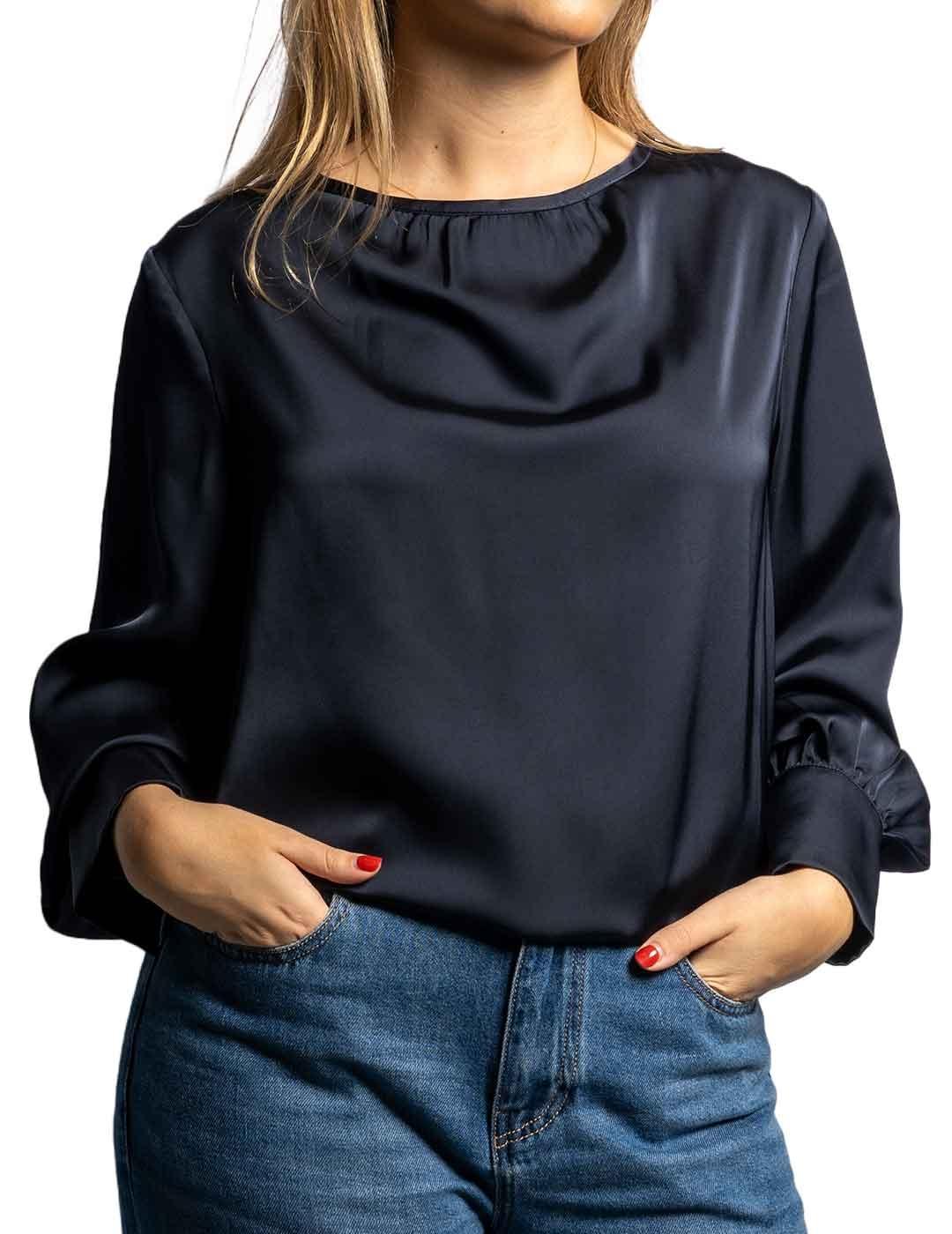 Top Anonyme Designers Taria Marino