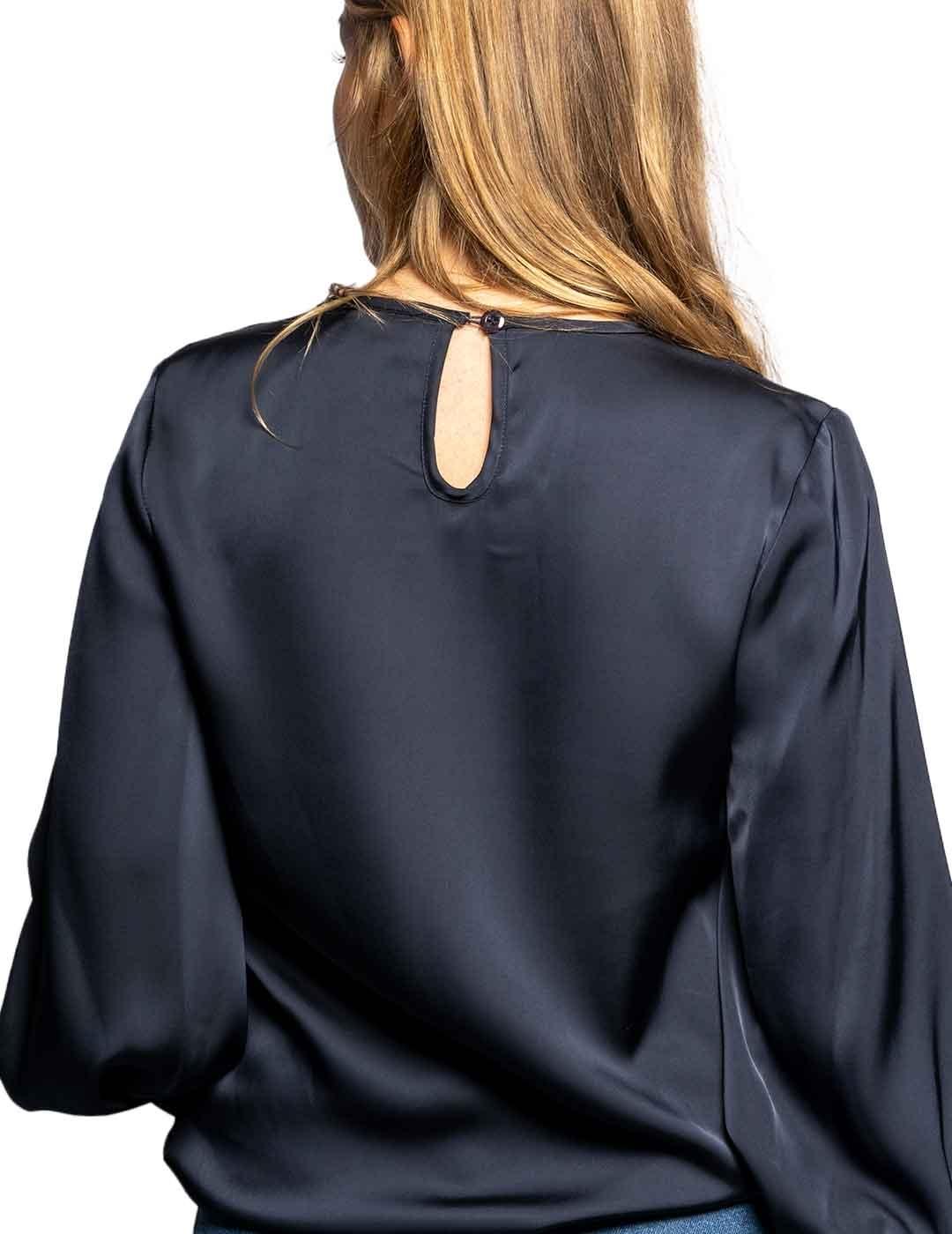 Top Anonyme Designers Taria Marino