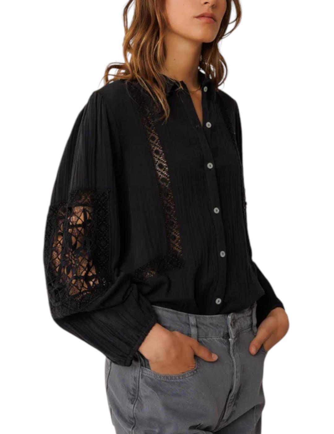 Camisa Indi&cold Encaje Negro