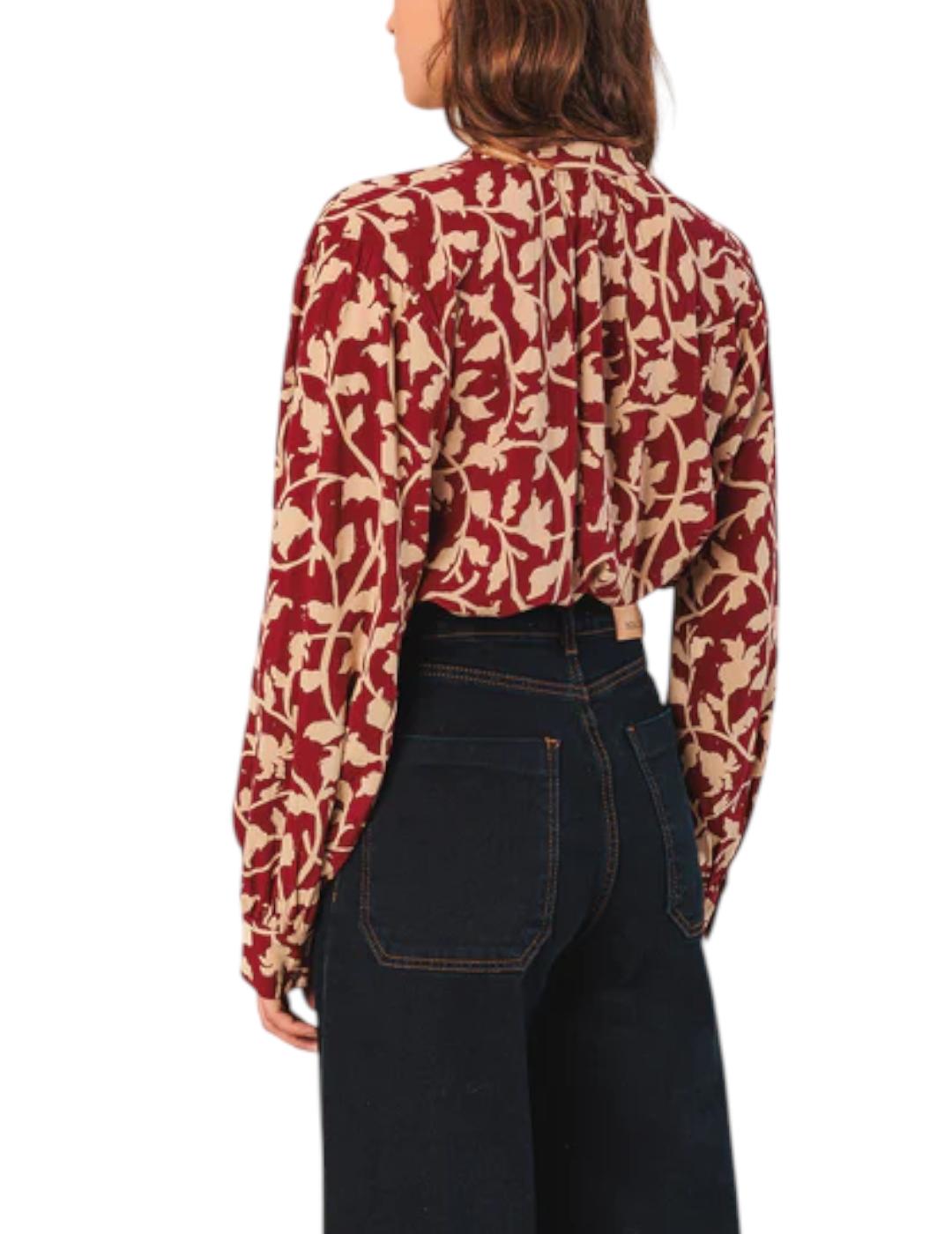 Blusa Indi&cold Estampada Cereza