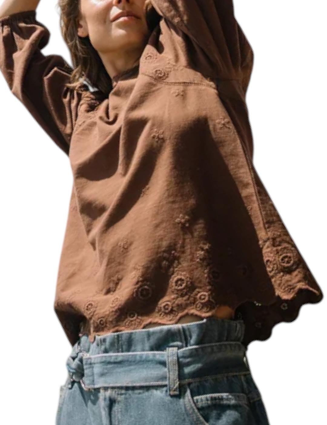 Blusa Indi&cold Bordada Chocolate