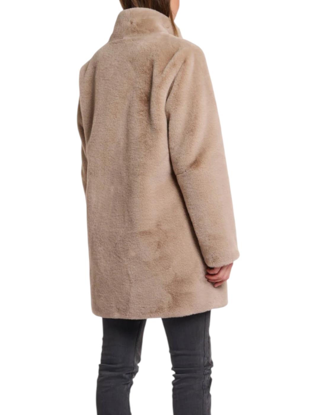 Abrigo Rino&Pelle Corto Pelo Beige