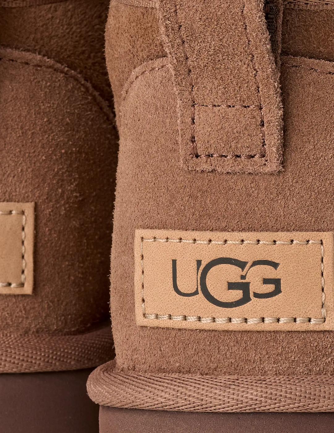 Botín Ugg Classic Ultra Mini Rocky Oak