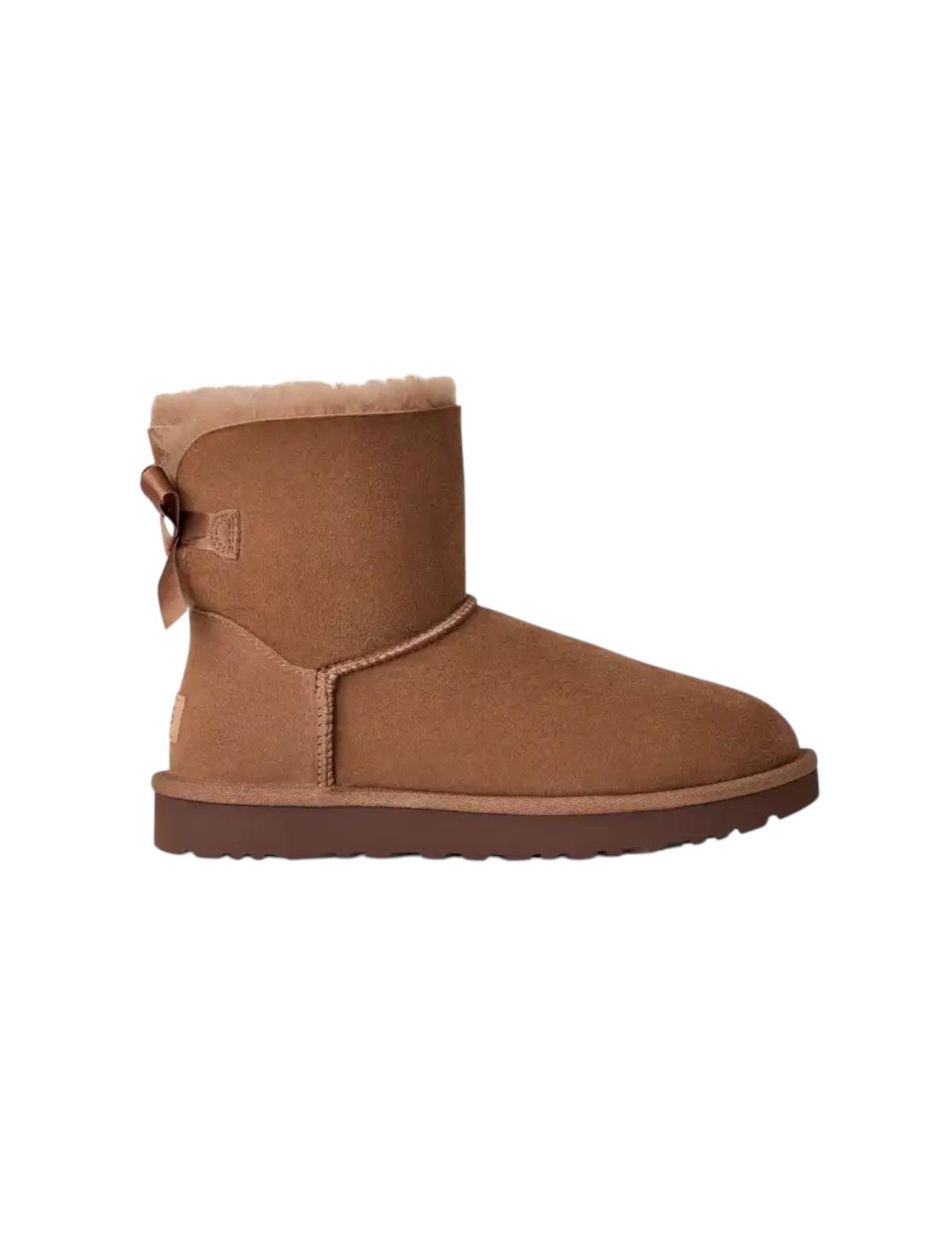 Botín Ugg Bailey Bow II Rocky Oak