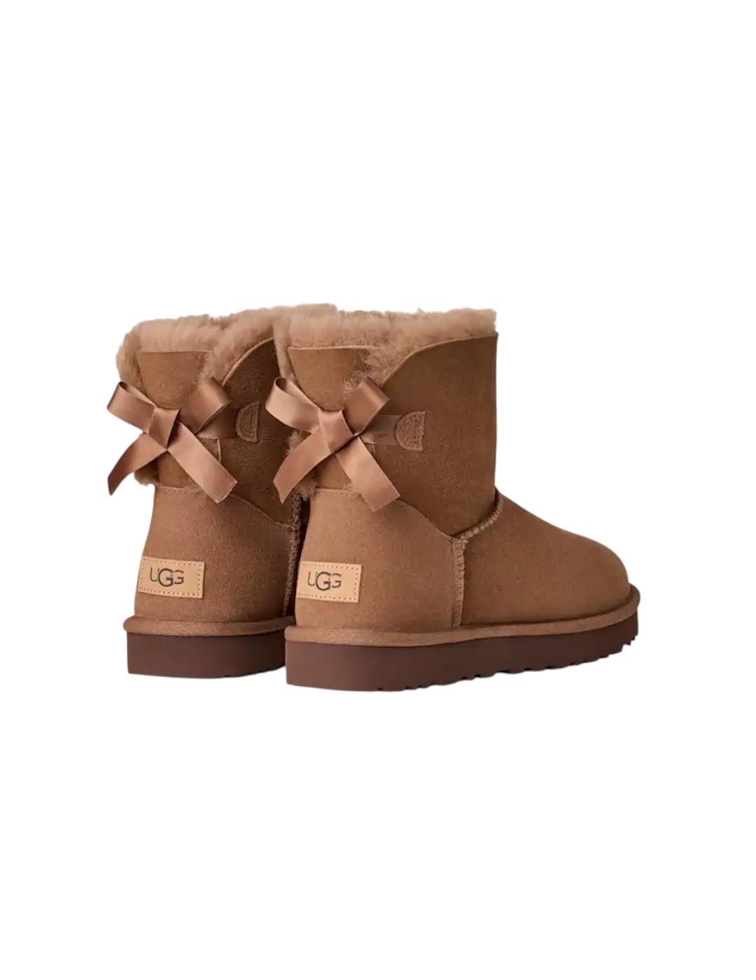 Botín Ugg Bailey Bow II Rocky Oak
