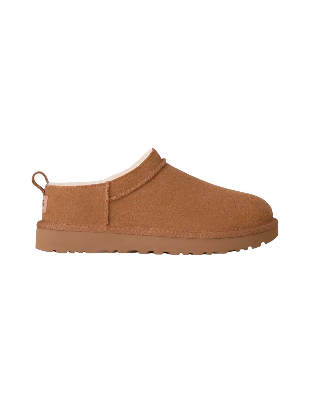 Botín Ugg Classic Micro Chesnut