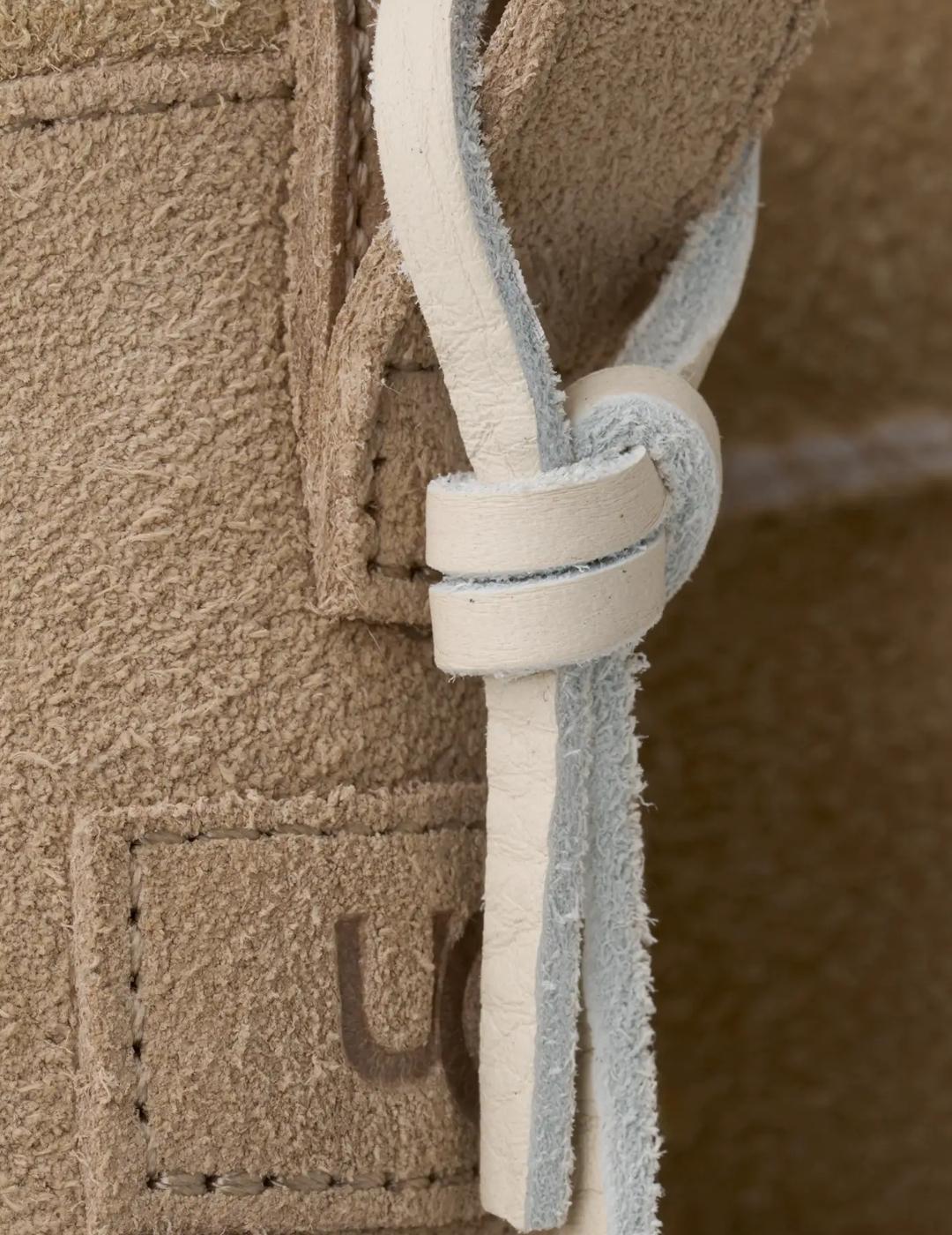 Botín Ugg Classic Ultra Mini Biarritz Mustard Seed