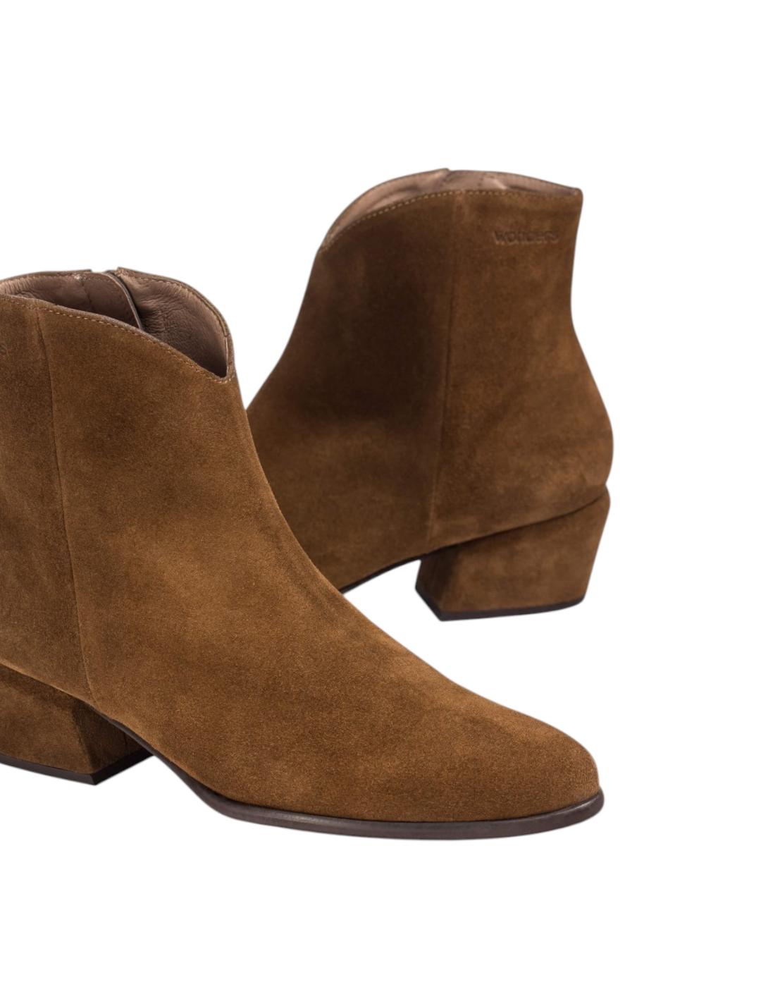 Botín Wonders Fei Camel