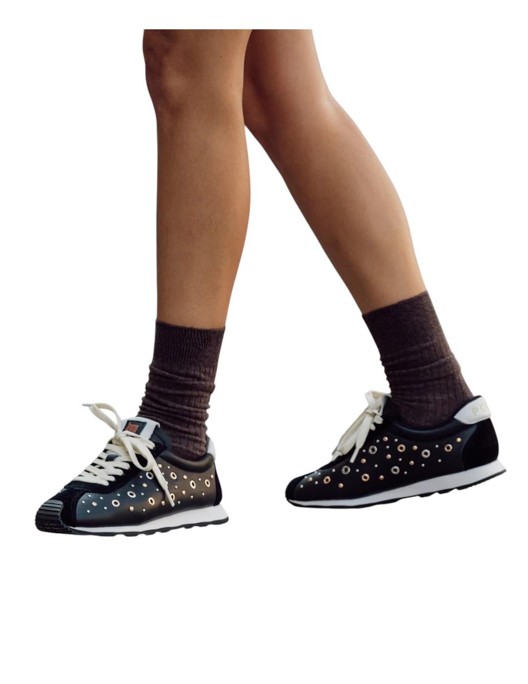 Zapatilla Popa Inara Tachuelas Negro