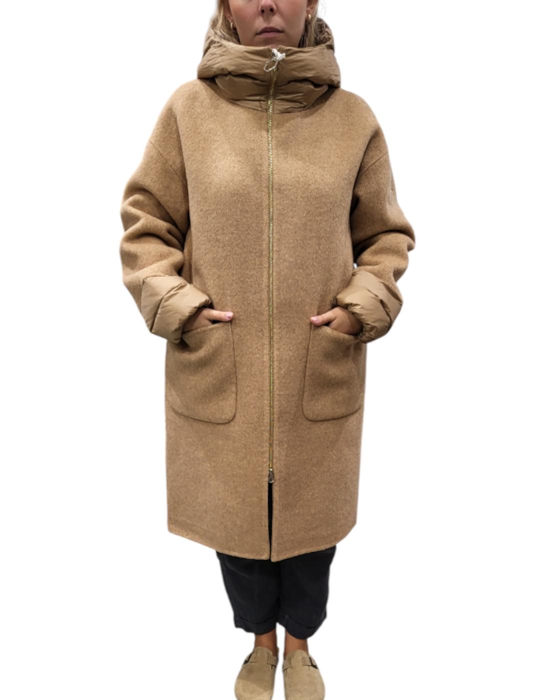 Abrigo Hox Capucha Camel